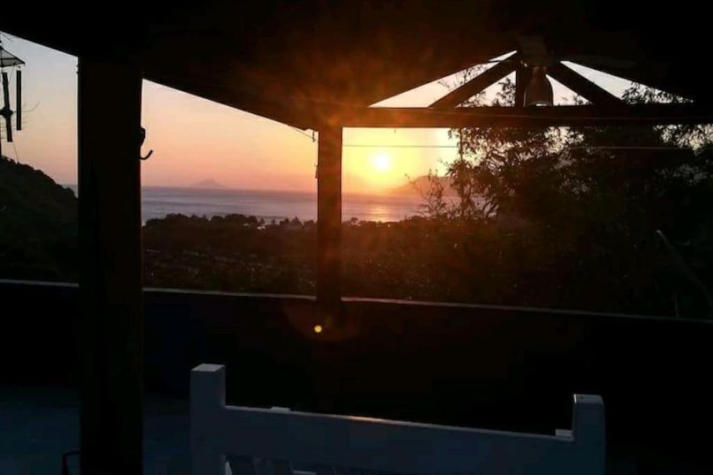 O Melhor Por Do Sol De Pauba! Casa Aconchegante. Сао Себастиао Екстериор снимка